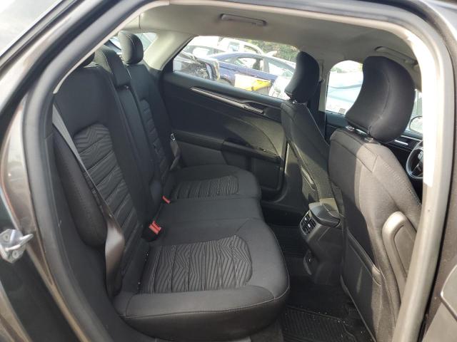 1FA6P0H75G5122816 - 2016 FORD FUSION SE ნაცრისფერი ფოტო 10