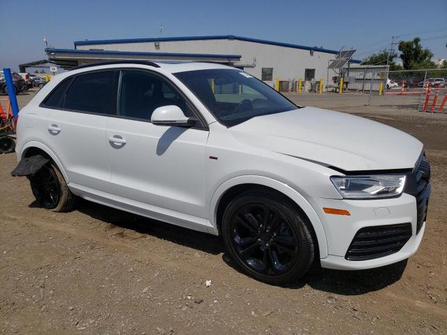 WA1BCCFS6JR007147 - 2018 AUDI Q3 PREMIUM WHITE photo 4