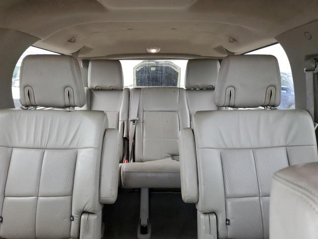 5LMJJ3J50BEJ08548 - 2011 LINCOLN NAVIGATOR L WHITE photo 10