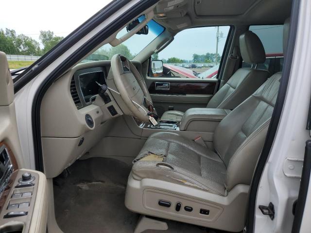 5LMJJ3J50BEJ08548 - 2011 LINCOLN NAVIGATOR L WHITE photo 7