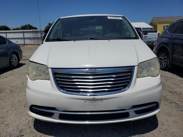 2C4RC1CGXDR646946 - 2013 CHRYSLER TOWN & COU TOURING L WHITE photo 5