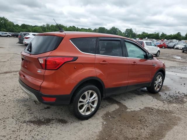 1FMCU9GD4KUB23001 - 2019 FORD ESCAPE SE ნარინჯისფერი ფოტო 3