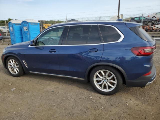 5UXTA6C09M9E36101 - 2021 BMW X5 XDRIVE45E BLUE photo 2