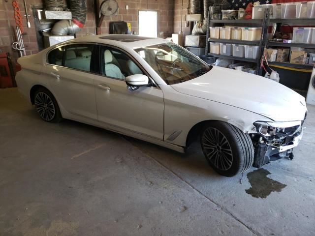 WBAJA9C02LCE38913 - 2020 BMW 530E WHITE photo 4