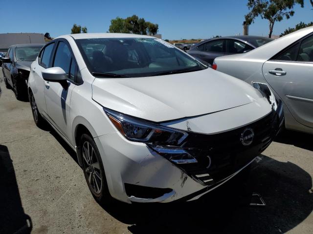 3N1CN8EV0RL858024 - 2024 NISSAN VERSA SV WHITE photo 4