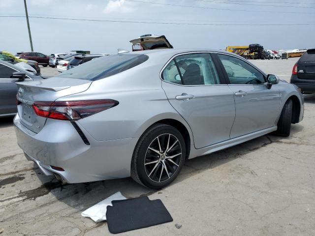 4T1G11AK5PU735007 - 2023 TOYOTA CAMRY SE NIGHT SHADE SILVER photo 3