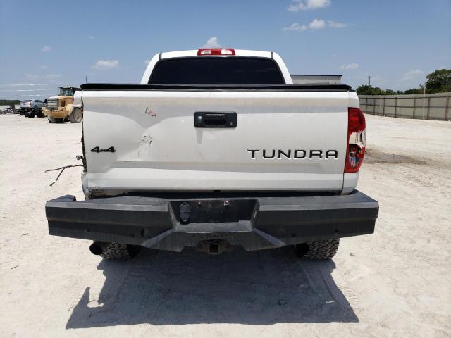 5TFDW5F11FX426938 - 2015 TOYOTA TUNDRA CREWMAX SR5 WHITE photo 6