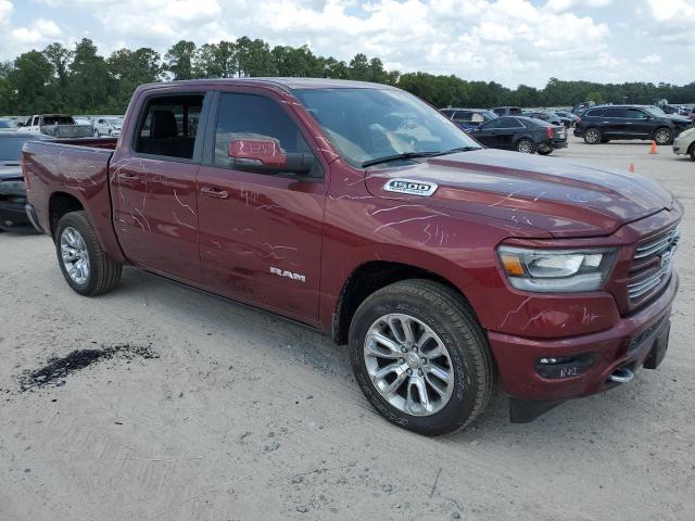 1C6RREJT7PN545846 - 2023 RAM 1500 LARAMIE RED photo 4