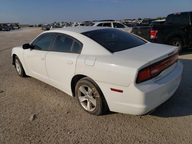 2C3CDXBG2EH269080 - 2014 DODGE CHARGER SE WHITE photo 2