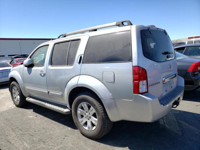 5N1AR18UX7C610483 - 2007 NISSAN PATHFINDER LE SILVER photo 2