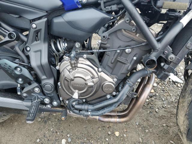 JYARM27E7JA001548 - 2018 YAMAHA MT07 BLUE photo 7