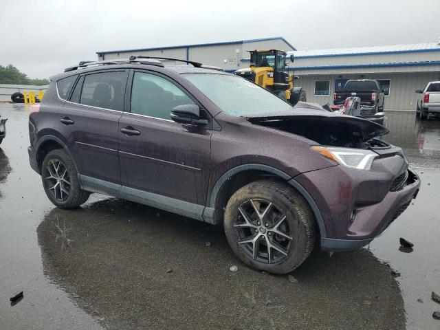 2T3JFREV1HW609309 - 2017 TOYOTA RAV4 SE ბურგუნდია ფოტო 4