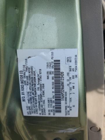 1FAHP32N68W122420 - 2008 FORD FOCUS S/SE GREEN photo 12