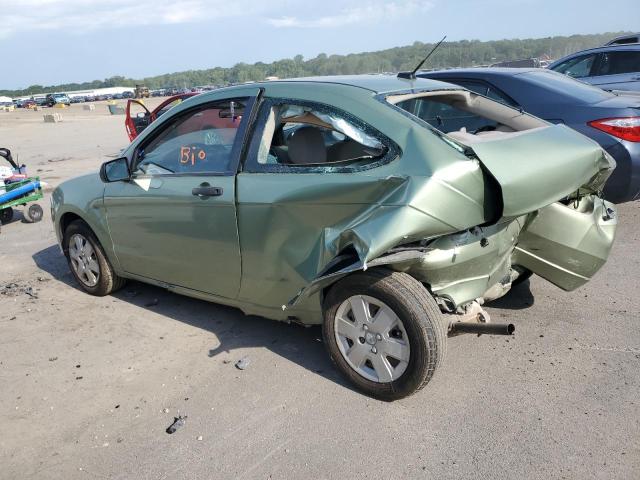 1FAHP32N68W122420 - 2008 FORD FOCUS S/SE GREEN photo 2