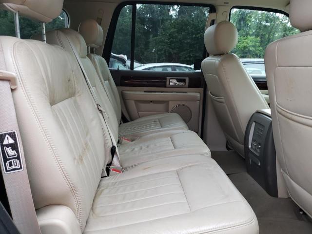 5LMFU28R44LJ09216 - 2004 LINCOLN NAVIGATOR თაფლისფერი ფოტო 11