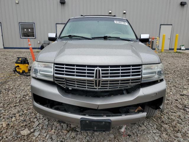 5LMFU28578LJ21427 - 2008 LINCOLN NAVIGATOR SILVER photo 5