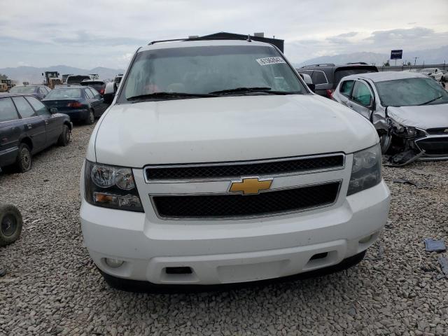 1GNSKJE73CR148729 - 2012 CHEVROLET SUBURBAN K1500 LT WHITE photo 5