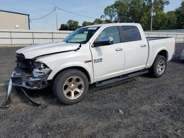 1C6RR7NM2JS338689 - 2018 RAM 1500 LARAMIE WHITE photo 1