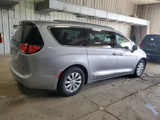 2C4RC1BG2HR503528 - 2017 CHRYSLER PACIFICA TOURING L SILVER photo 3
