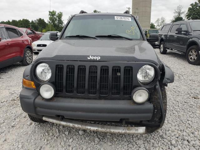 1J4GL38K85W725325 - 2005 JEEP LIBERTY RENEGADE BLACK photo 5