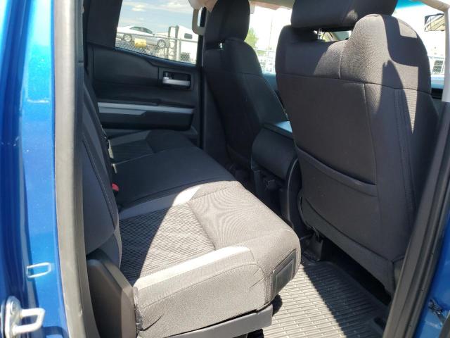 5TFUM5F16GX068940 - 2016 TOYOTA TUNDRA DOUBLE CAB SR/SR5 BLUE photo 10