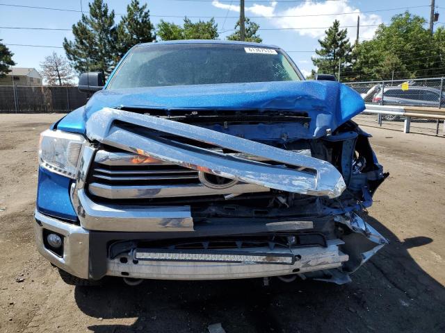 5TFUM5F16GX068940 - 2016 TOYOTA TUNDRA DOUBLE CAB SR/SR5 BLUE photo 5