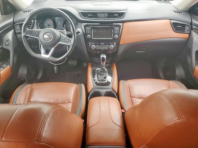 JN8AT2MT6JW488014 - 2018 NISSAN ROGUE S შავი ფოტო 8