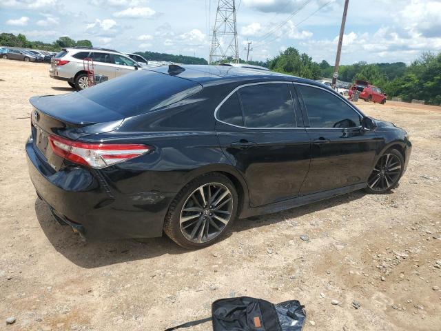 4T1BZ1HK7JU021699 - 2018 TOYOTA CAMRY XSE BLACK photo 3