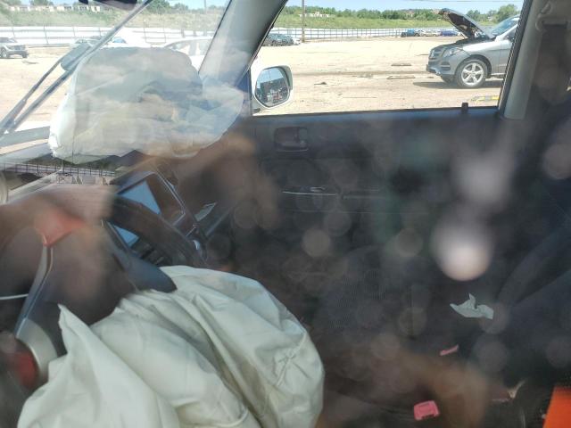 JTLKT324250197072 - 2005 TOYOTA SCION XB Белый фото 9