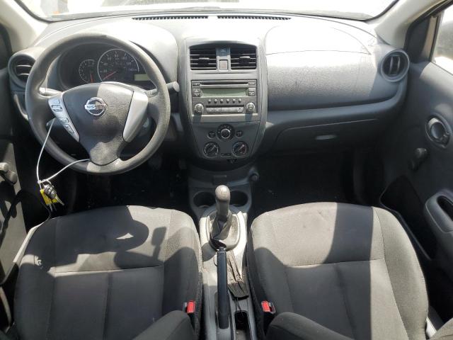 3N1CN7AP0HL907982 - 2017 NISSAN VERSA S 灰色 照片 8