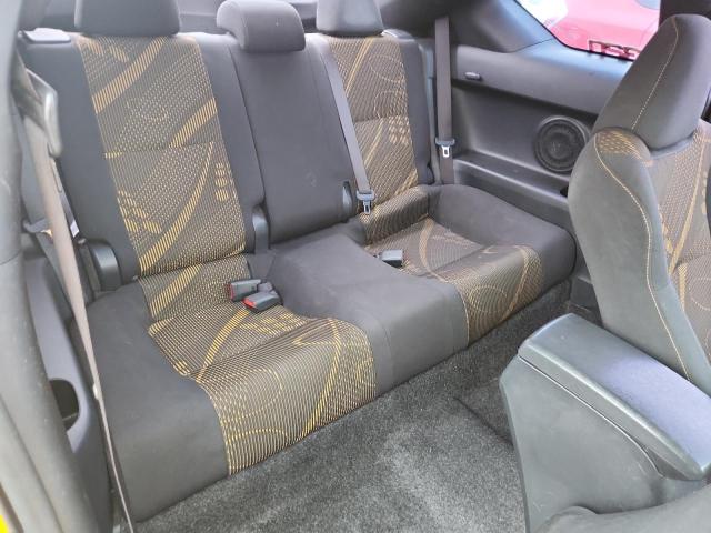 JTKJF5C76C3026249 - 2012 TOYOTA SCION TC Sarı foto 10