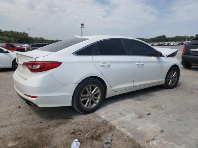 5NPE24AF0GH307580 - 2016 HYUNDAI SONATA SE WHITE photo 3