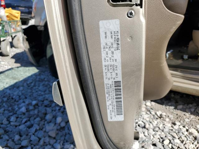 2C4RC1CG3GR188512 - 2016 CHRYSLER TOWN & COU TOURING L BEIGE photo 13