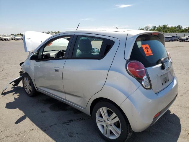 KL8CD6S97FC720704 - 2015 CHEVROLET SPARK 1LT SILVER photo 2