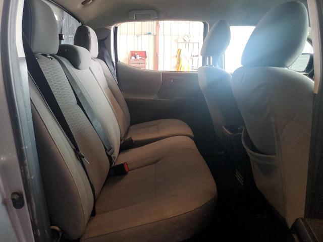 5TFAX5GN2KX133223 - 2019 TOYOTA TACOMA DOUBLE CAB Srebrny zdjęcie 10