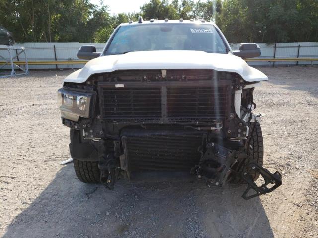 3C6UR5DL6KG664348 - 2019 RAM 2500 BIG HORN WHITE photo 5