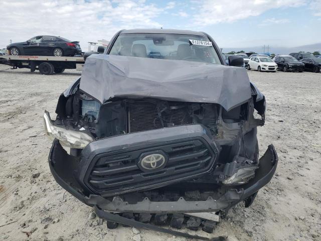 5TFRX5GN5JX109743 - 2018 TOYOTA TACOMA ACCESS CAB GRAY photo 5