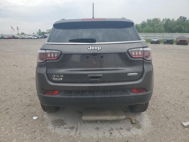 3C4NJDBB4JT261600 - 2018 JEEP COMPASS LATITUDE ნაცრისფერი ფოტო 6