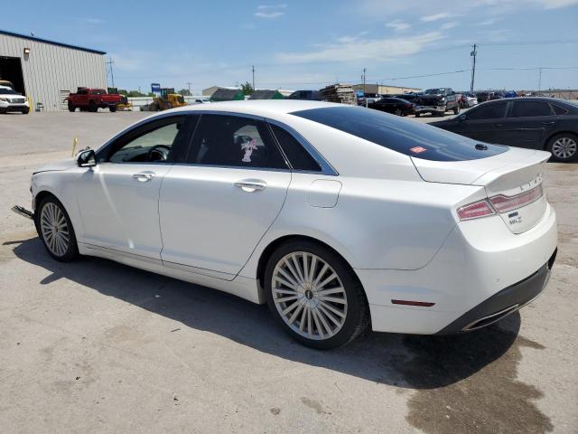 3LN6L5E94HR610965 - 2017 LINCOLN MKZ RESERVE WHITE photo 2