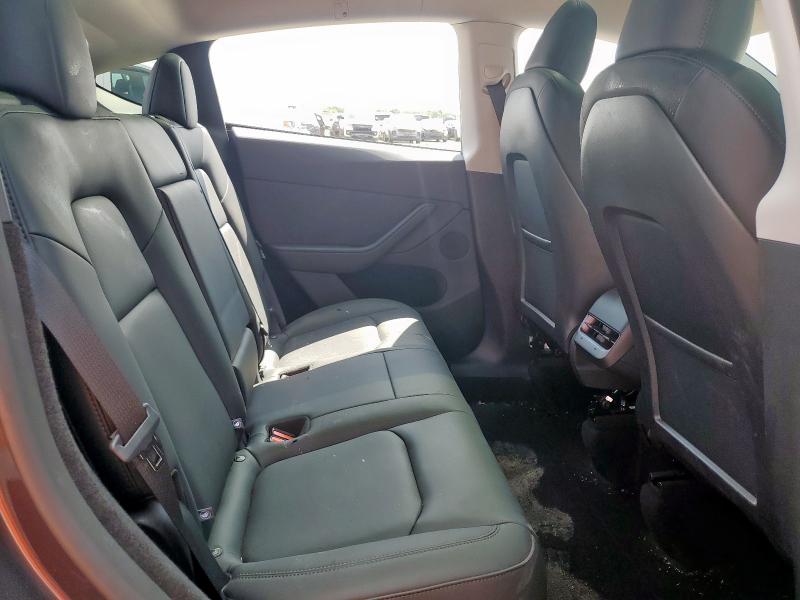 7SAYGDED7SA353759 - 2025 TESLA MODEL Y Szary zdjęcie 10