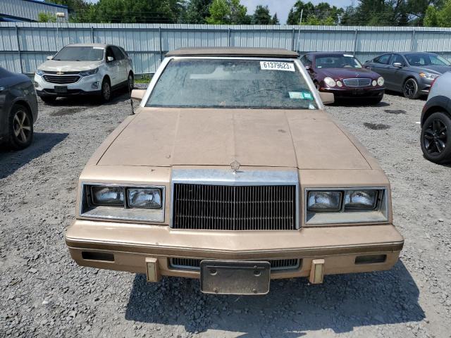 1C3BC55G3DG175606 - 1983 CHRYSLER LEBARON GOLD photo 5