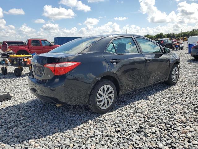 5YFBURHE5KP939042 - 2019 TOYOTA COROLLA L შავი ფოტო 3