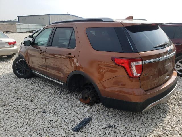 1FM5K7D84HGB71101 - 2017 FORD EXPLORER XLT ORANGE photo 2