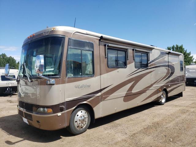 5B4MPA7G743392703 - 2004 WORKHORSE CUSTOM CHASSIS MOTORHOME W24 BROWN photo 2