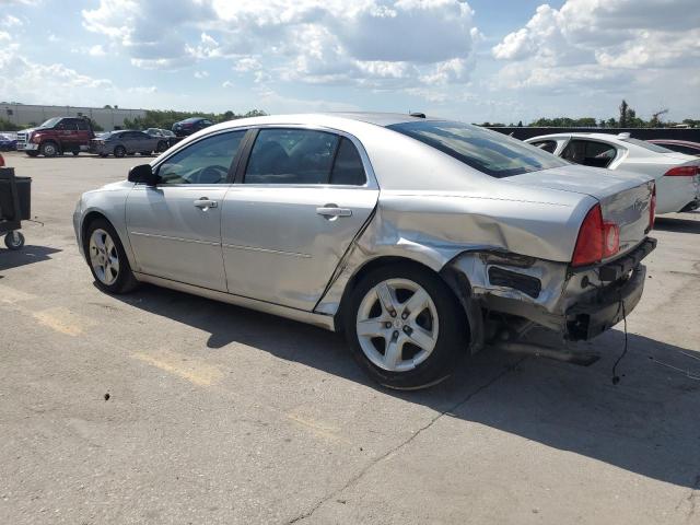 1G1ZB5EB8AF118023 - 2010 CHEVROLET MALIBU LS ვერცხლისფერი ფოტო 2
