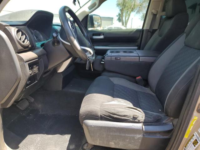 5TFUW5F14HX599999 - 2017 TOYOTA TUNDRA DOUBLE CAB SR/SR5 BEIGE photo 7