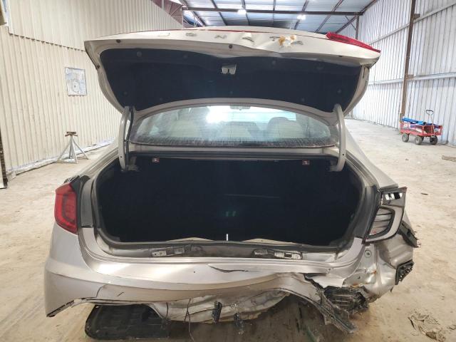 5NPEG4JAXLH016715 - 2020 HYUNDAI SONATA SE SILVER photo 6