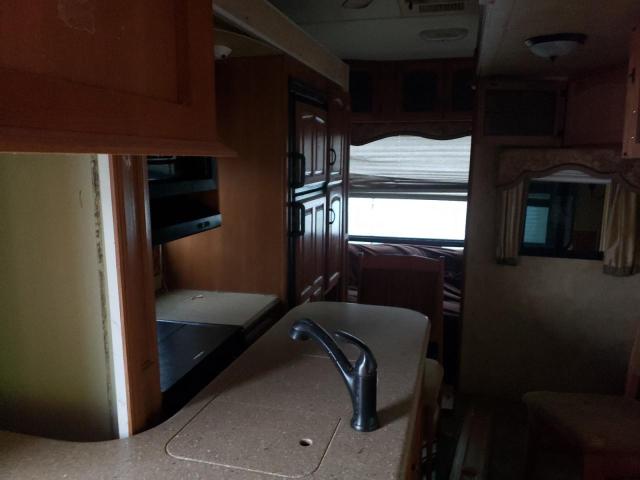 4YDF2982794701135 - 2009 KEYSTONE MONTANA 白色 照片 8