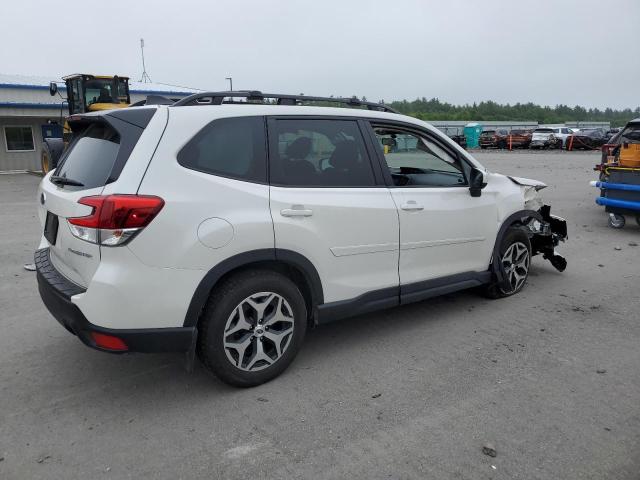 JF2SKADC9RH417470 - 2024 SUBARU FORESTER PREMIUM WHITE photo 3