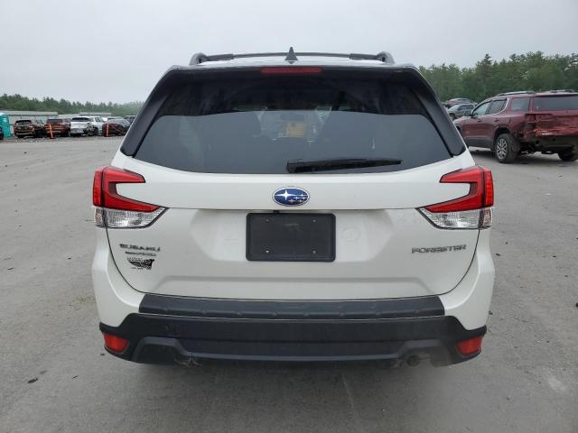 JF2SKADC9RH417470 - 2024 SUBARU FORESTER PREMIUM WHITE photo 6